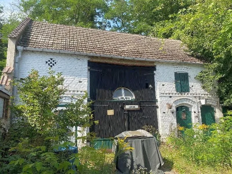Wohnhaus mit Nebengebäuden in Bensdorf — Bild 3