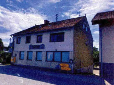 1/2 Anteil an einer ehem. Gaststätte mit Nebengebäude in Ahorn