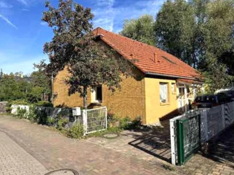 Einfamilienwohnhaus mit Carport in Potsdam OT Grube — Bild 3
