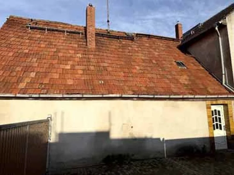 Geschäftshaus mit Nebengebäuden in Retzow — Bild 2