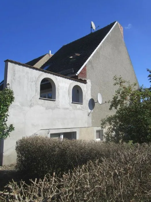 Einfamilienhaus mit Nebengebäude in Friesack — Bild 2