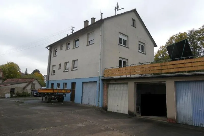 Einfamilienhaus, ehem. Wirtschaftsgebäude u.a. und Landwirtschaftsflächen in Creglingen — Bild 2