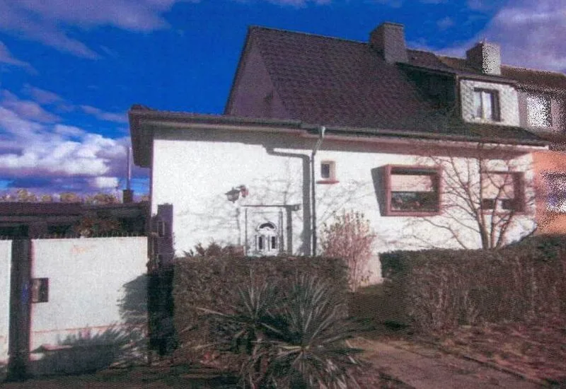 Doppelhaushälfte mit 2 Wintergärten, Garage u.a. in Möckern OT Wörmlitz — Bild 2