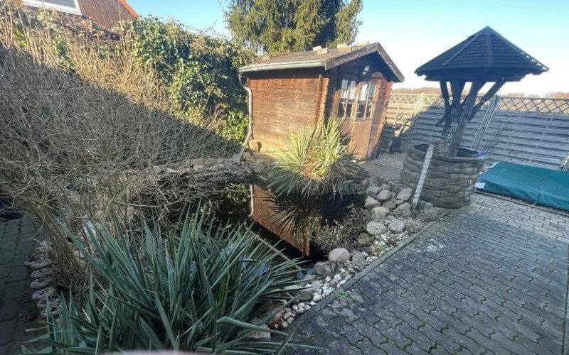 Einfamilienhaus mit Garage in Schermen — Bild 3