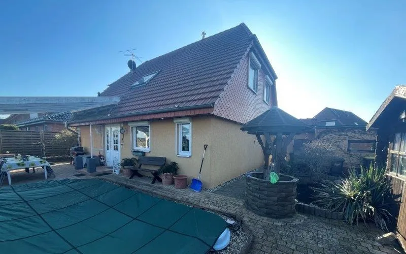 Einfamilienhaus mit Garage in Schermen — Bild 2