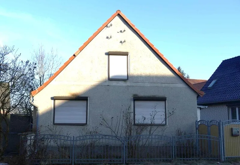 Einfamilienhaus mit 2 massiven Schuppen in Möckern OT Theeßen