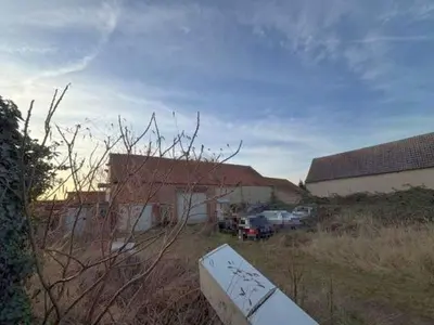 Bebautes Grundstück (Lagergebäude) in Klitsche