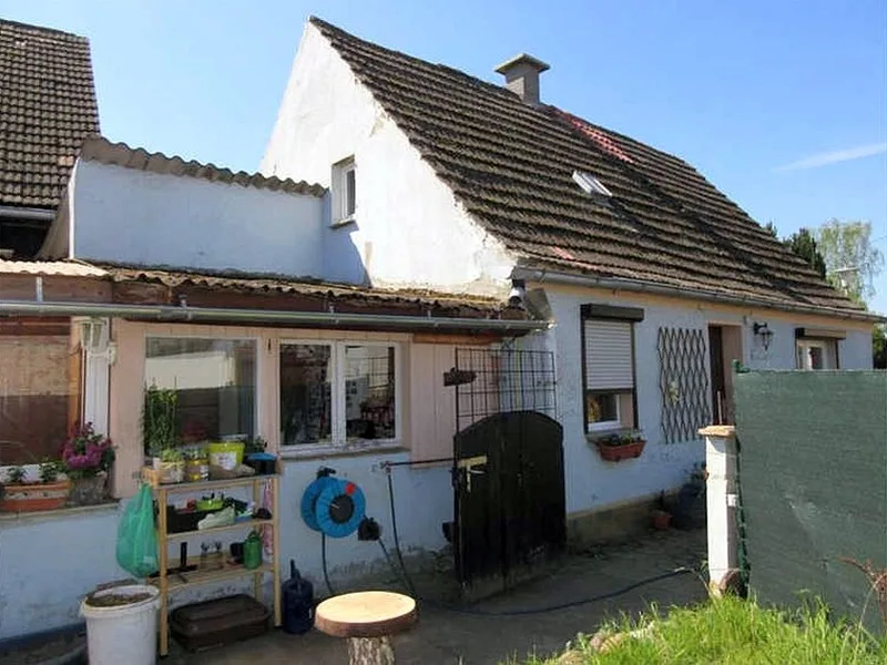 1/2 Anteil an Wohnhaus, Stallgebäude und Scheune in Genthin OT Paplitz — Bild 2