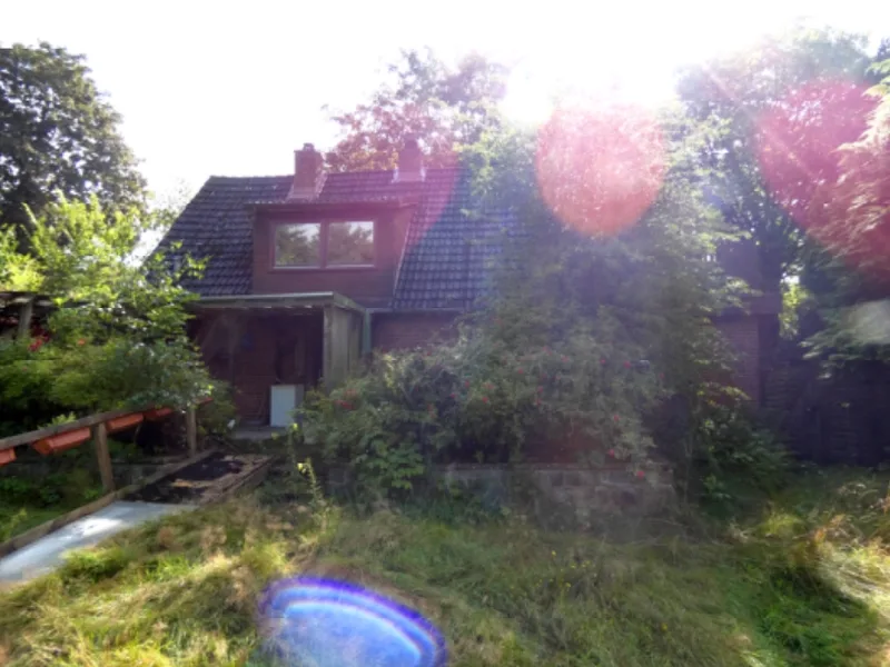 Erbbaurecht, Einfamilienhaus nebst Garage, Carport und Gartenhaus in Sankt Michaelisdonn — Bild 3