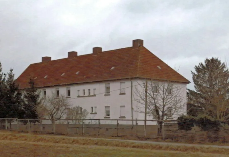 Mehrfamilienhaus in Magdeburg, Rothensee — Bild 2