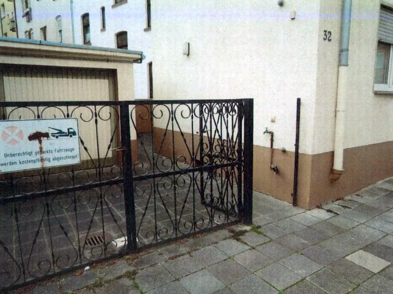 4-Zimmer-Wohnung mit Einzelgarage in Ludwigshafen am Rhein