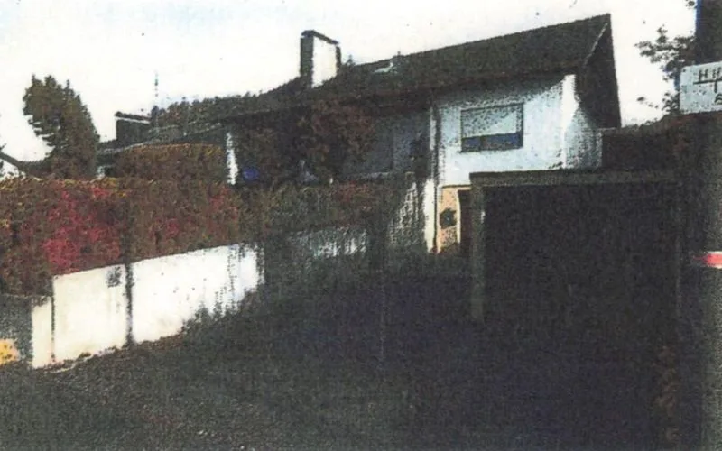 Einfamilienhaus mit Pkw-Garage in Weinsberg — Bild 3