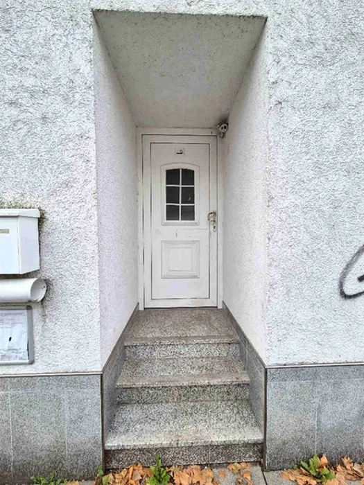 Wohn-/Geschäftshaus in Ludwigshafen — Bild 2