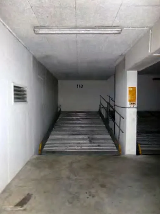 Gewerberäume/Büroräume mit Tiefgaragenstellplätzen in Ludwigshafen — Bild 3