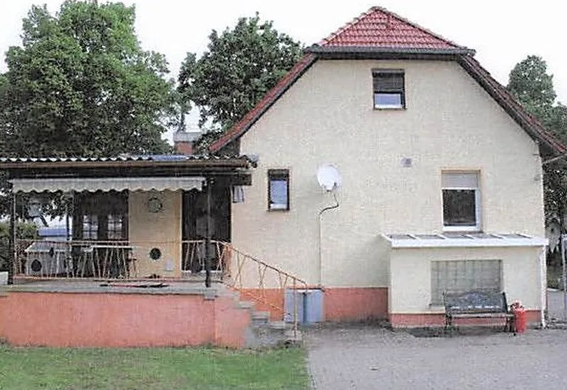 Wohngebäude mit Nebengebäude in Woltersdorf — Bild 2