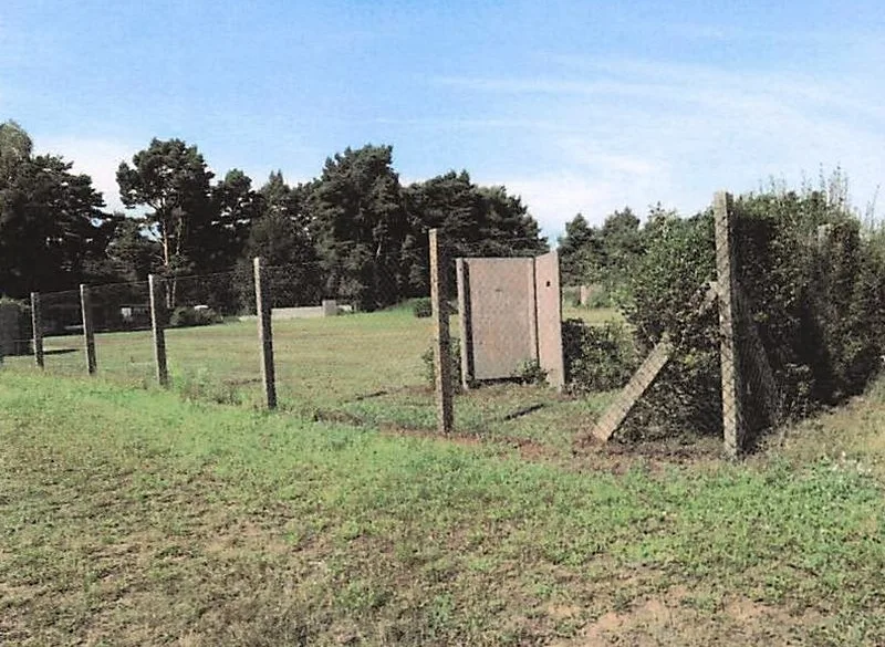 Landwirtschaftsfläche und Hundeübungsplatz in Eisenhüttenstadt OT Diehlo