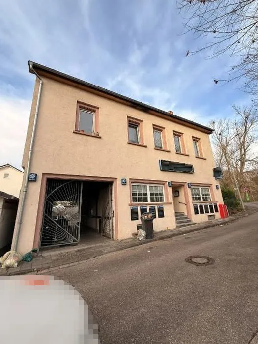 Wohn-/Geschäftshaus in Altrip