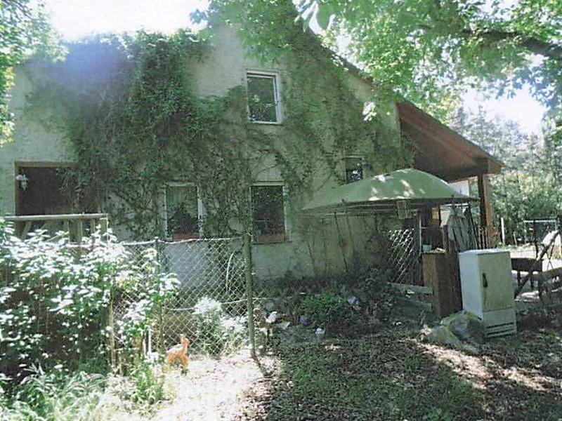 Einfamilienhaus und Waldfläche in Jacobsdorf — Bild 2
