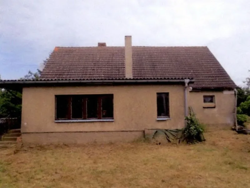 1/2 Anteil an Einfamilienhaus/Siedlungshaus in Höhenland — Bild 2