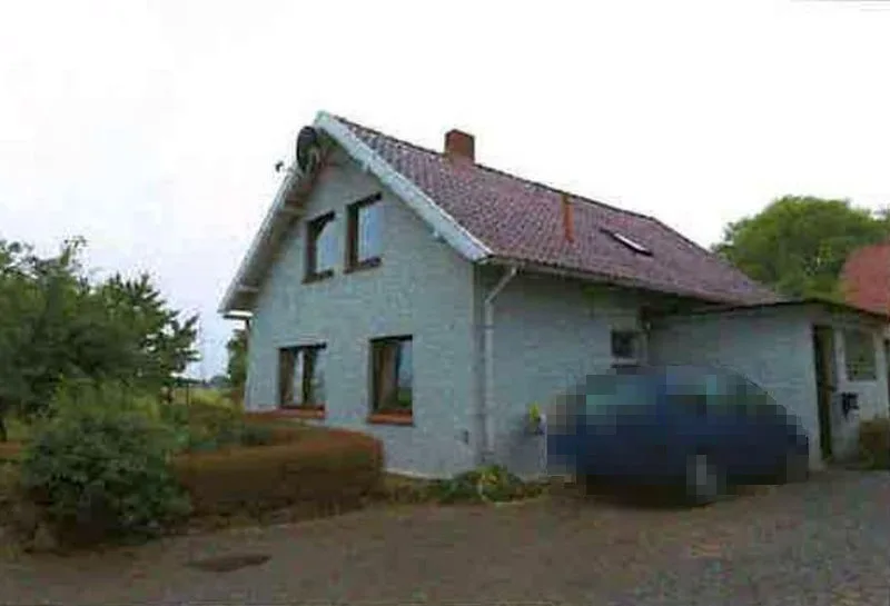 Einfamilienhaus und Hallen sowie Gewächshäuser in Hamburg — Bild 3