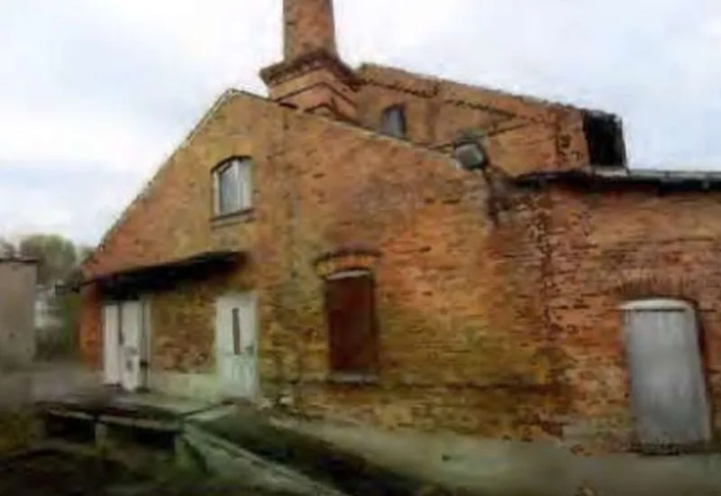 Gewerbeobjekt (abrissreife Bebbauung) in Lassan — Bild 3