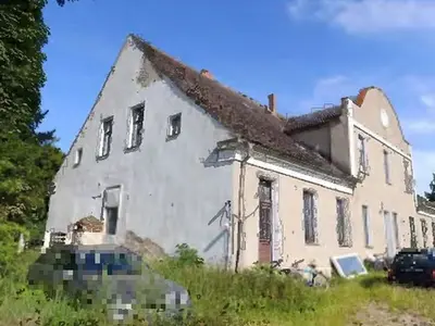Gutshaus in Loitz OT Wüstenfelde — Bild 1