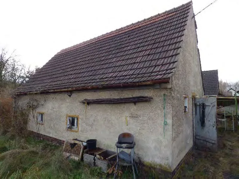 Leerstehendes Zweifamilienwohnhaus in Lauchhammer — Bild 3