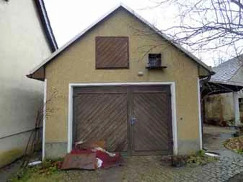 Einfamilienwohnhaus mit Nebengebäuden in Schipkau OT Klettwitz — Bild 2