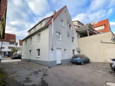 Wohn-/Geschäftshaus in Magstadt