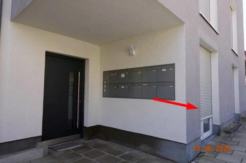 2-Zimmer-Wohnung und Lagerraum in Stuttgart — Bild 2