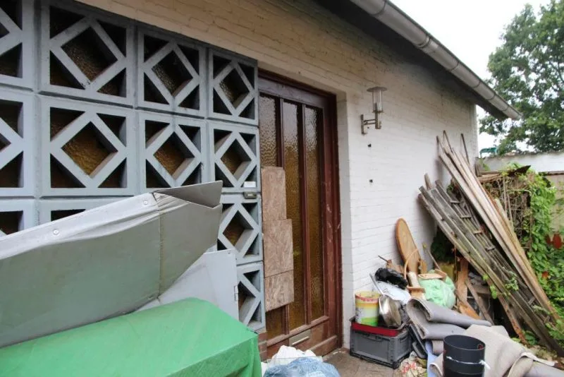 Erbbaurecht, Einfamilienhaus mit Garage in Lübeck, Schlutup — Bild 2