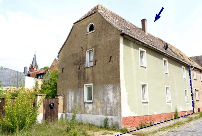 Einfamilien-Doppelhaushälfte mit Nebengelassen in Eisleben OT Rothenschirmbach