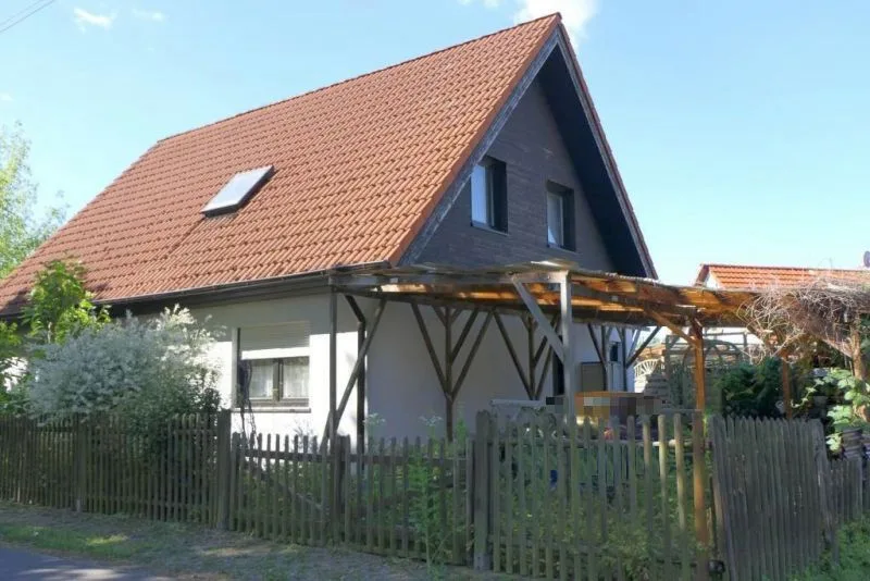 Stark instandsetzungsbedürftigen Einfamilienhaus in Cottbus OT Sandow — Bild 3