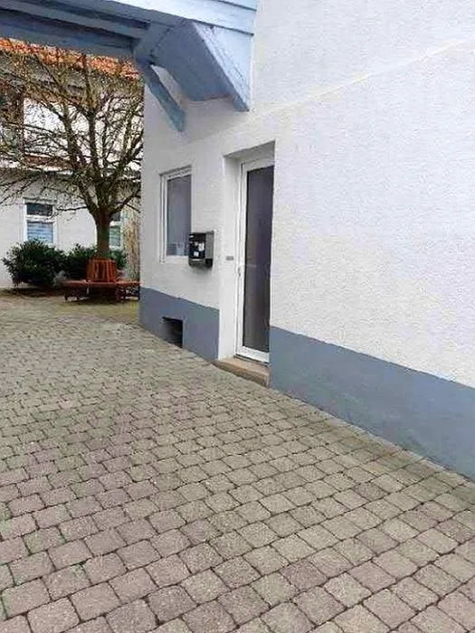 Wohn-/Geschäftshaus in Ehningen — Bild 3