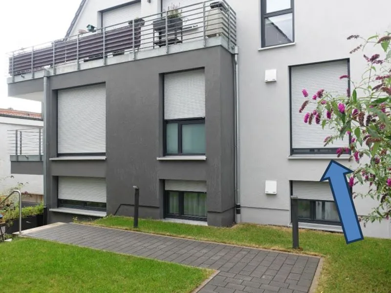3-Zimmer-Wohnung und 2 Tiefgaragen-Pkw-Stellplätze in Magstadt — Bild 3