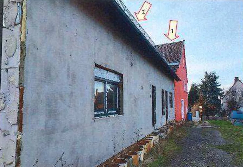 Wohnhaus und angrenzend Einfamilienhaus mit Nebengebäuden in Gutenborn OT Giebelroth — Bild 2