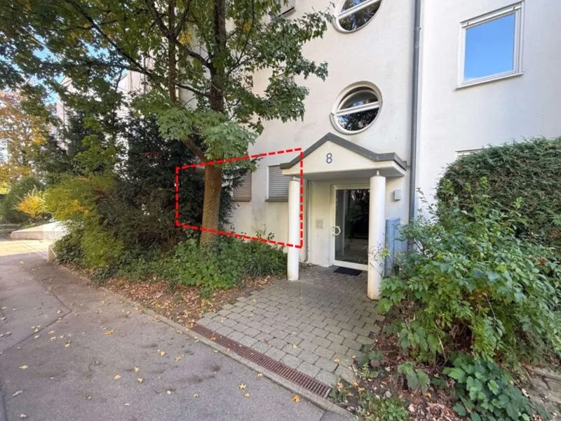 1+1/2-Zimmer-Wohnung und Tiefgaragenstellplatz in Stuttgart — Bild 2