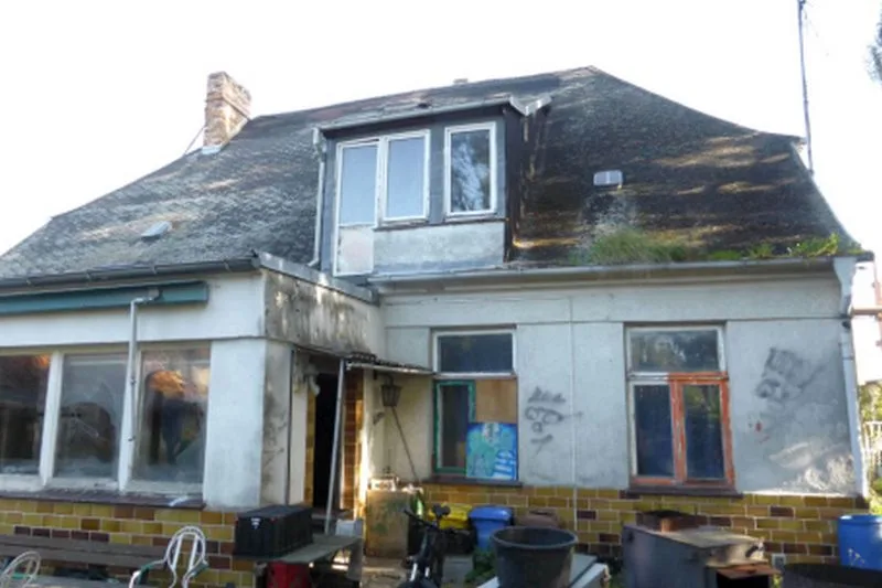 Einfamilienhaus mit massiven Schäden in Rostock — Bild 3