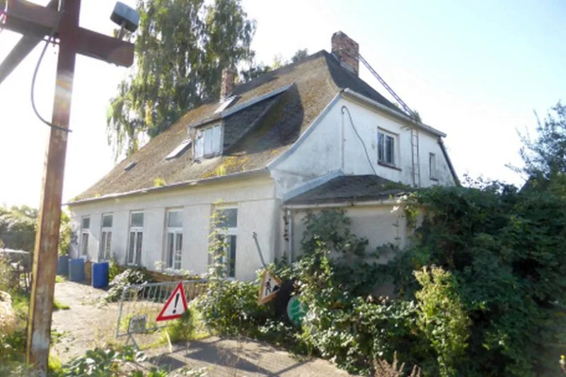 Einfamilienhaus mit massiven Schäden in Rostock — Bild 2