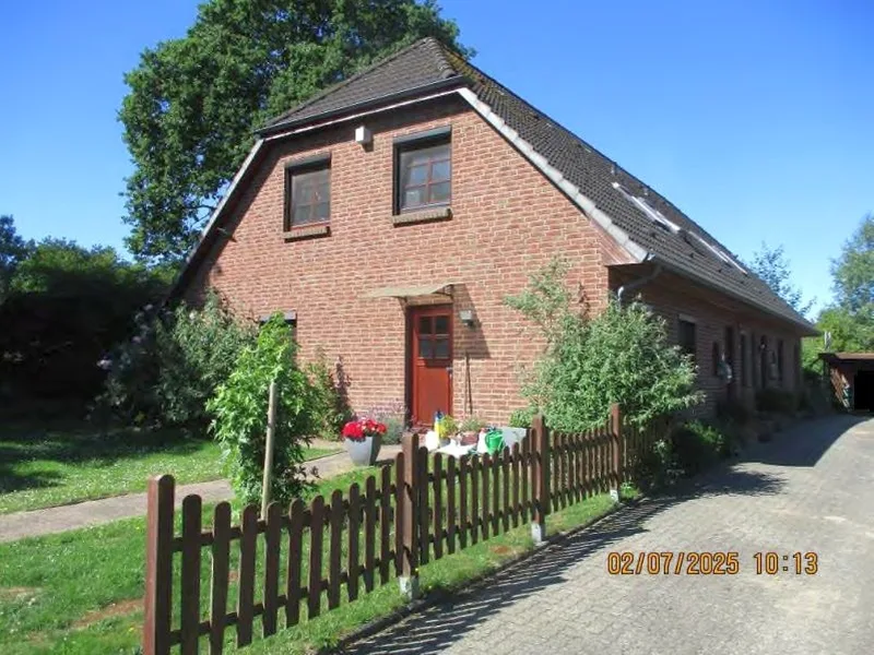 Doppelhaushälfte mit Carport in Ellingstedt — Bild 2