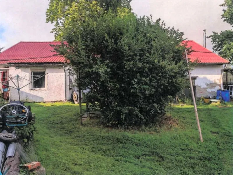 Wohnhaus nebst Nebengelass in Semlow — Bild 2