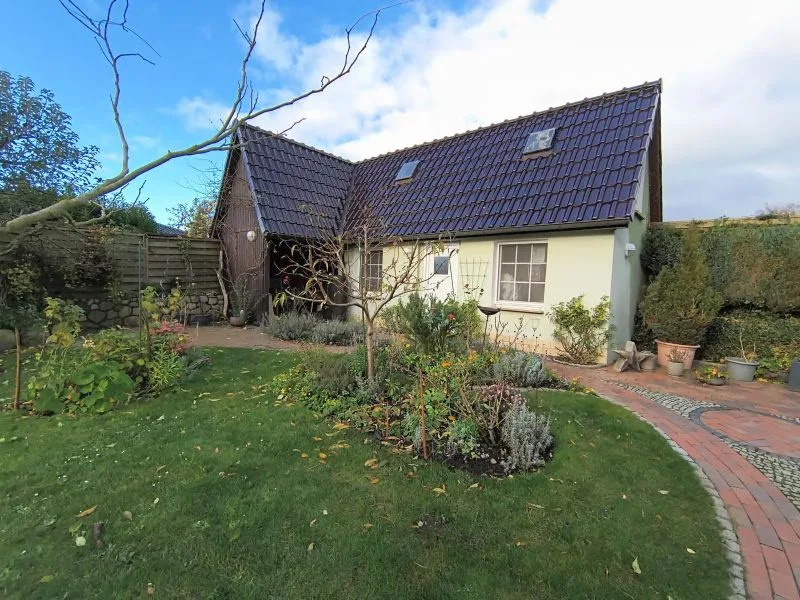 Wohnhaus mit Carport in Bergen auf Rügen — Bild 2