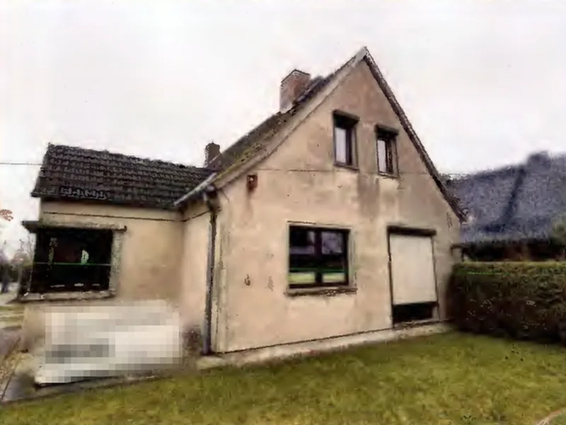 Einfamilienhaus mit Nebengelass in Löbnitz — Bild 2