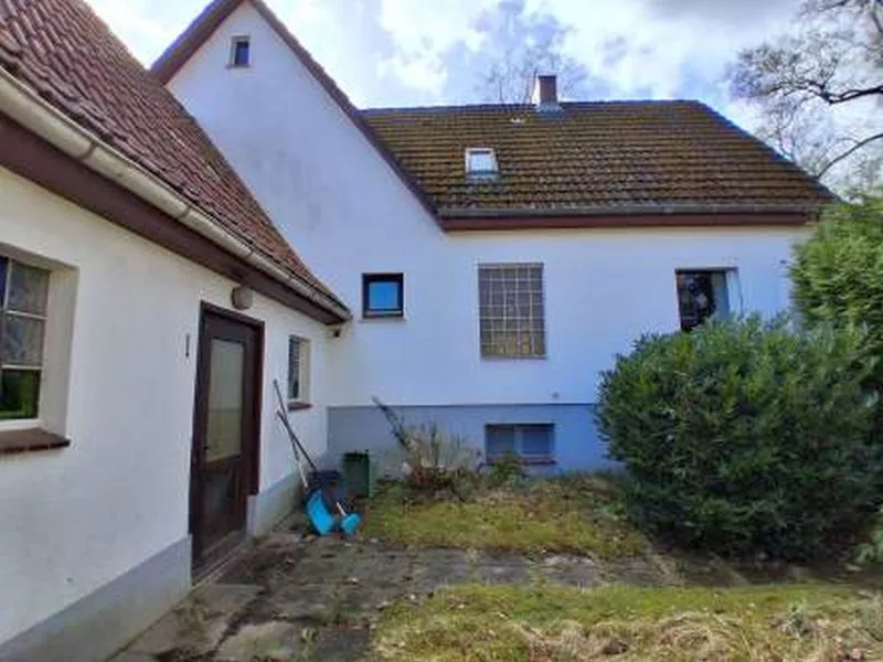 Einfamilienhaus mit Garage in Ahrensburg — Bild 2
