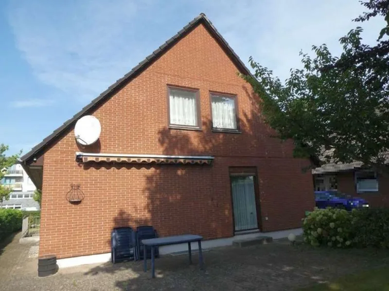 Einfamilienhaus mit Carport und Schuppen in Bad Oldesloe — Bild 2