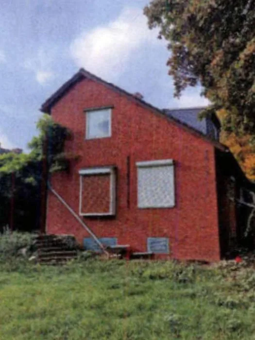 Einfamilienhaus mit Garage in Hamburg