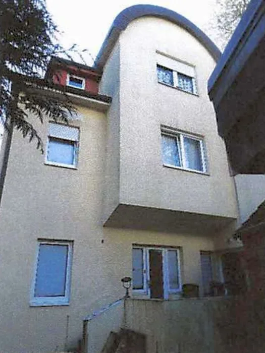 Mehrfamilienhaus mit Ladenlokal in Hamburg — Bild 3