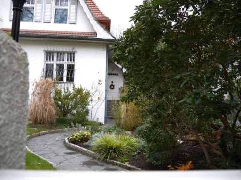 1/2 Miteigentumsanteil an Einfamilienhaus (Villa) in Berlin — Bild 2