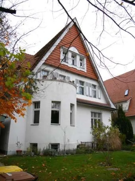 1/2 Miteigentumsanteil an Einfamilienhaus (Villa) in Berlin — Bild 3