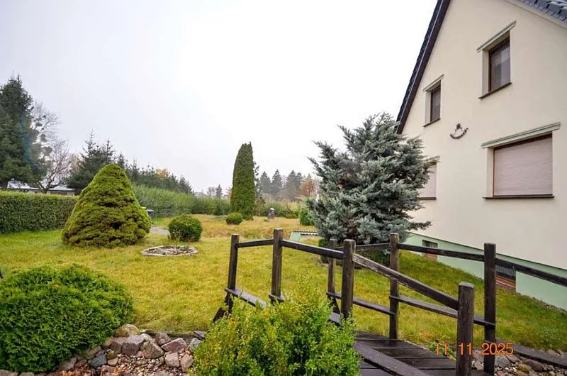 Einfamilienhaus mit Doppelgarage und Einzelcarport in Mittenwalde — Bild 3